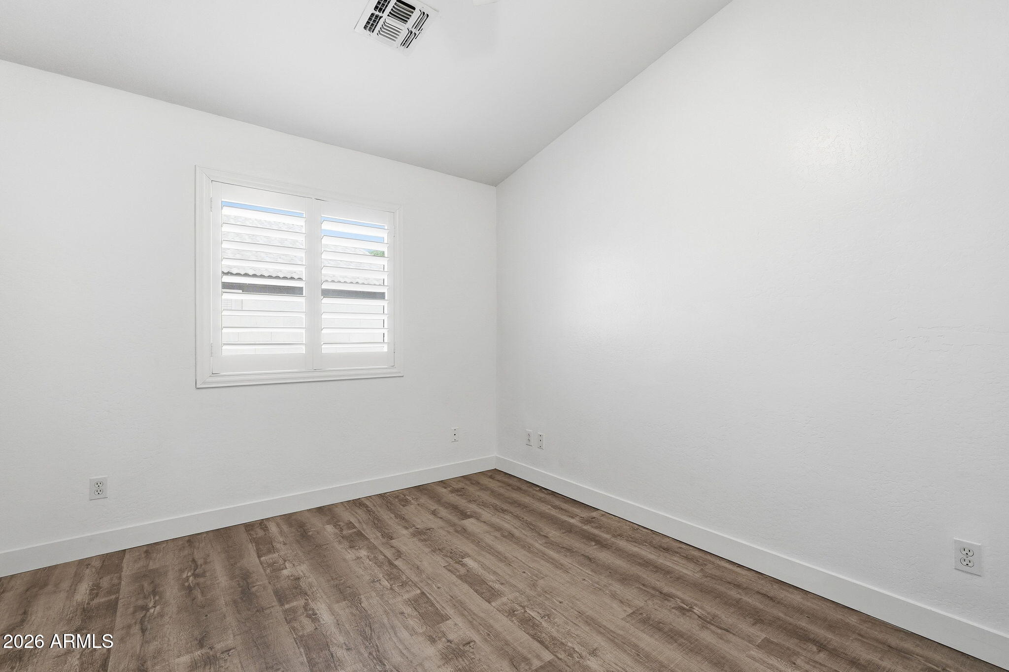 3296 East Warbler Road Gilbert, AZ 85297 - Photo 20 of 37 020_ListerPros