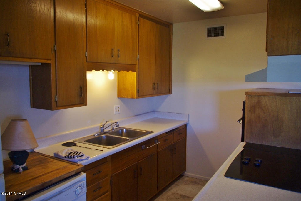 3508 West Lamar Road Phoenix, AZ 85017 - Photo 23 of 25 2014-10-14 Lamar 009 (1024x683)