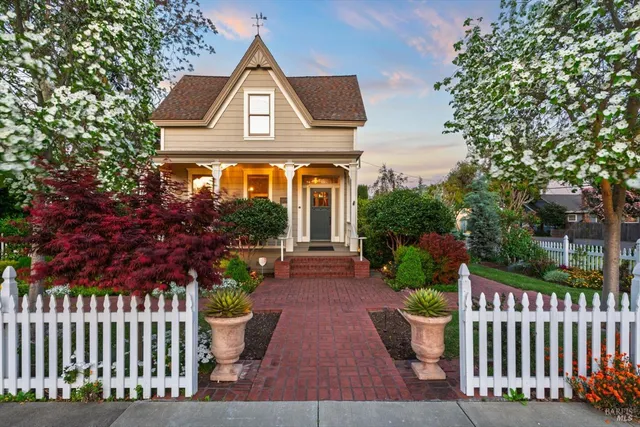 $2,049,000 | 406 Franklin Street, Napa, CA 94559