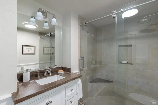 $1,999,000 | 406 Franklin Street, Napa, CA 94559