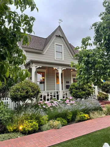 $2,049,000 | 406 Franklin Street, Napa, CA 94559