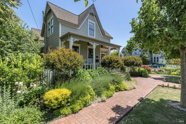 $2,049,000 | 406 Franklin Street, Napa, CA 94559