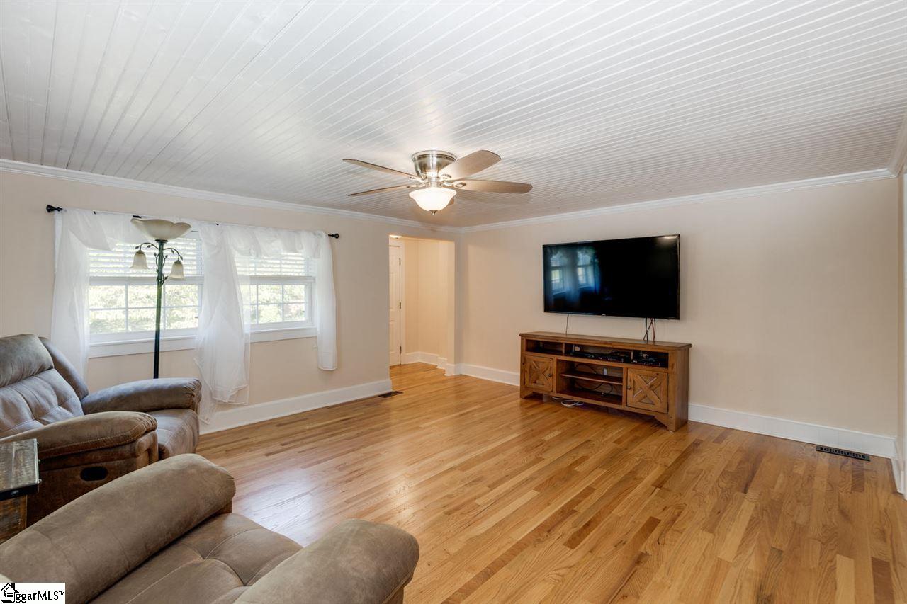 3710 Highway 357 Inman, SC 29349 - Photo 5 of 31