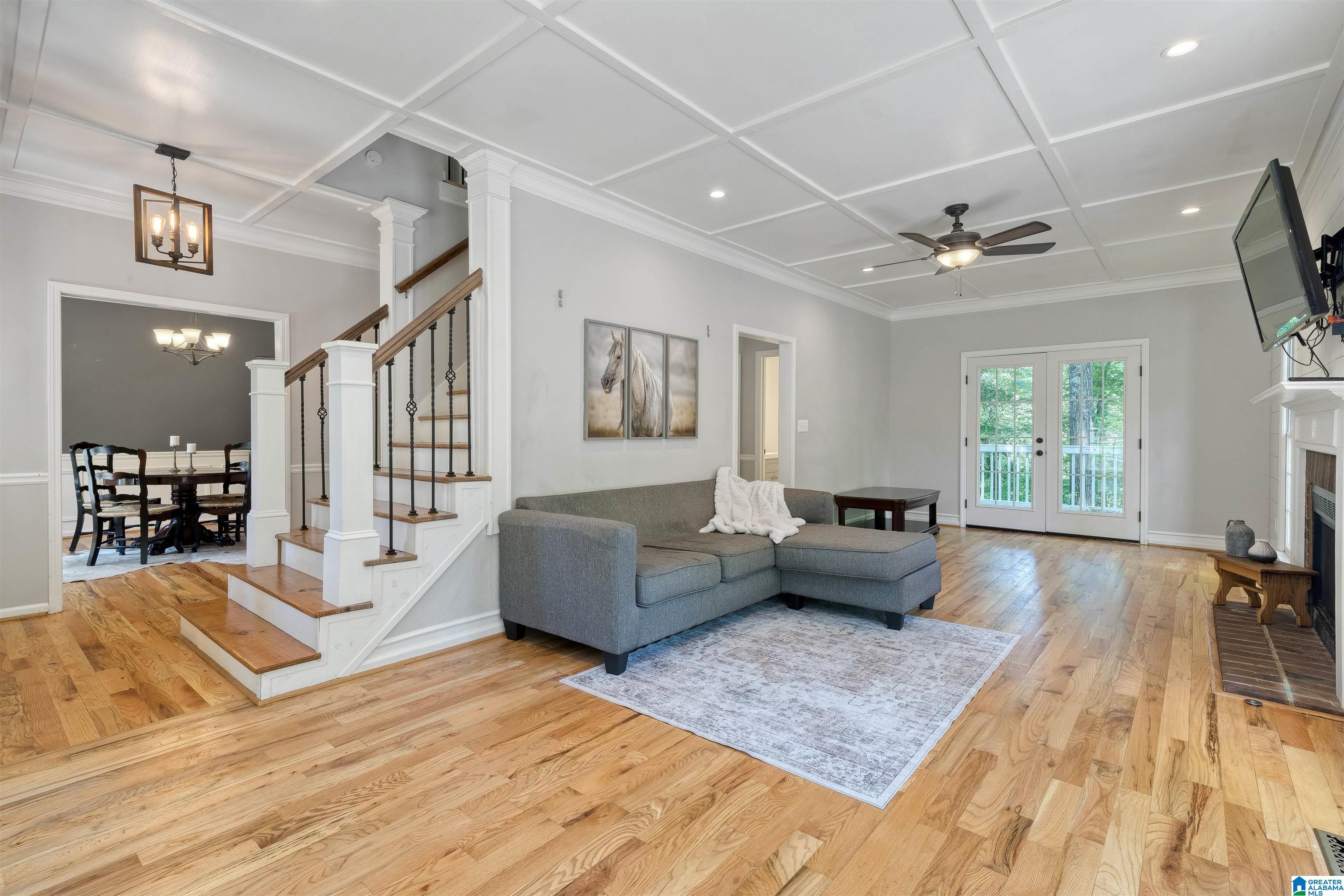 897 Mountain Ridge Drive Birmingham, AL 35209 - Photo 9 of 42