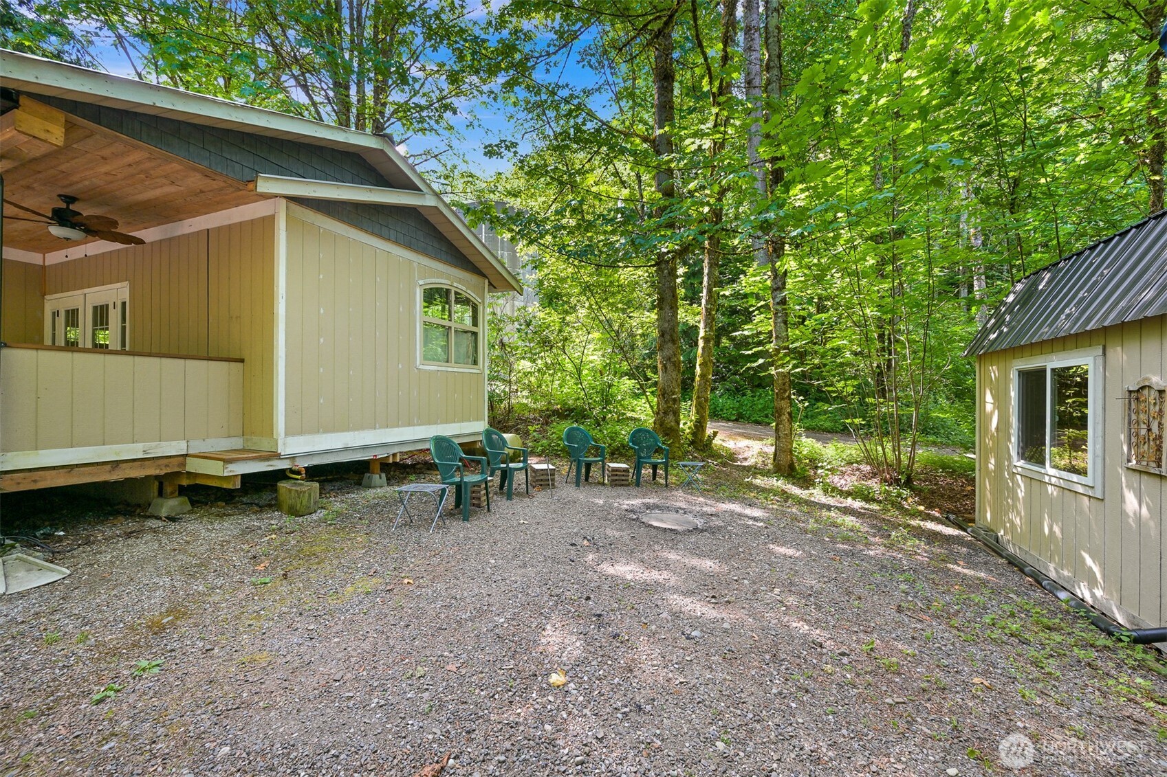 2001 Tower Road Maple Falls, WA 98266 - Photo 17 of 40