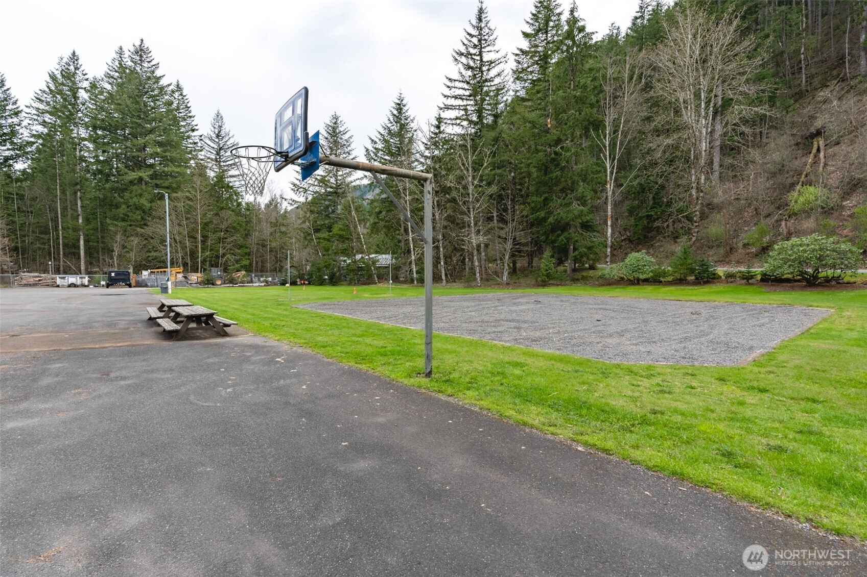 2001 Tower Road Maple Falls, WA 98266 - Photo 21 of 40