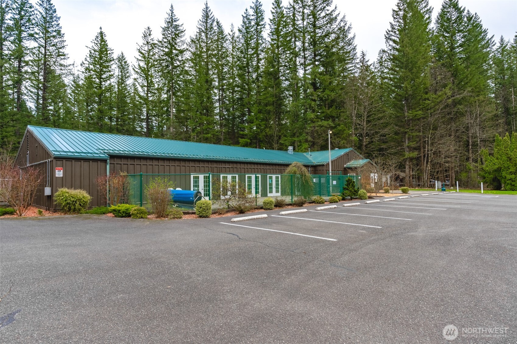 2001 Tower Road Maple Falls, WA 98266 - Photo 24 of 40