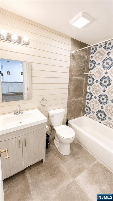 182 Uhland Street, Unit 2 East Rutherford, NJ 07073 - Photo 7 of 9