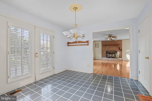 $569,900 | 11 North Pointe Drive, Fredericksburg, VA 22405