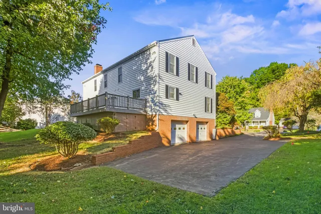 $569,900 | 11 North Pointe Drive, Fredericksburg, VA 22405