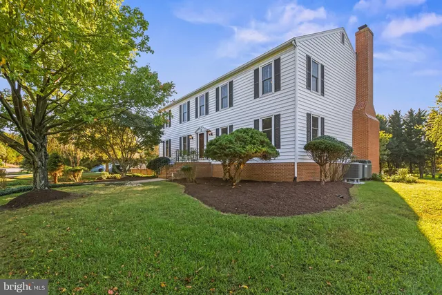 $569,900 | 11 North Pointe Drive, Fredericksburg, VA 22405