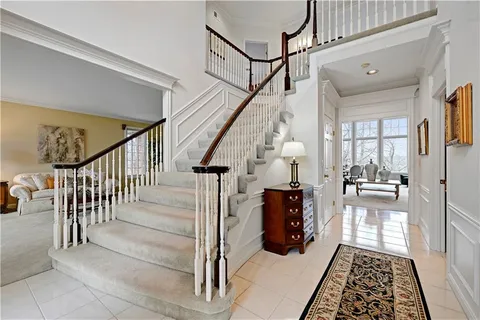 $2,000,000 | 60 Dundee Court, Loch Lloyd, MO 64012