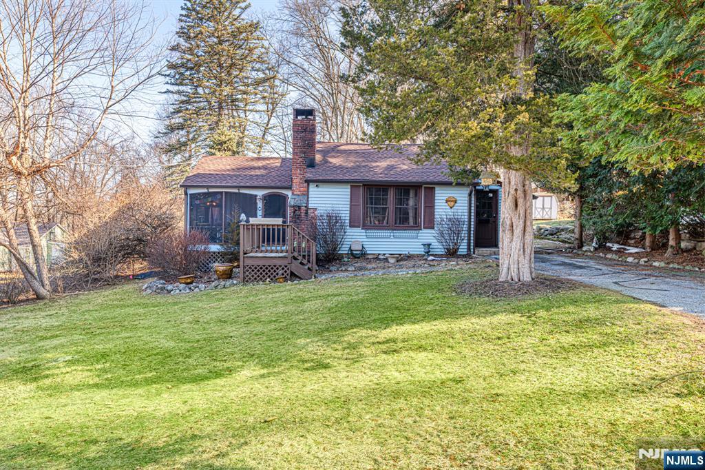 3 Hillspring Road Sparta, NJ 07871 - Photo 1 of 17