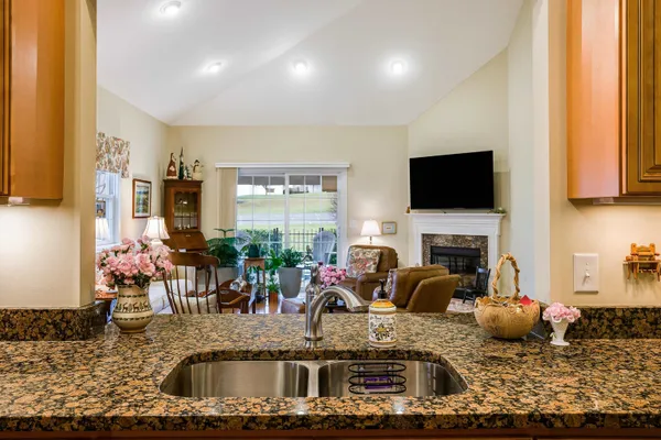 $575,000 | 1744 Heritage Estates Circle, Harrisonburg, VA 22801