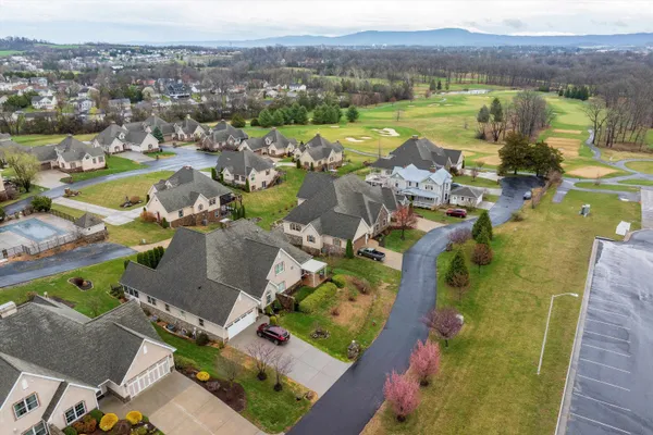 $575,000 | 1744 Heritage Estates Circle, Harrisonburg, VA 22801