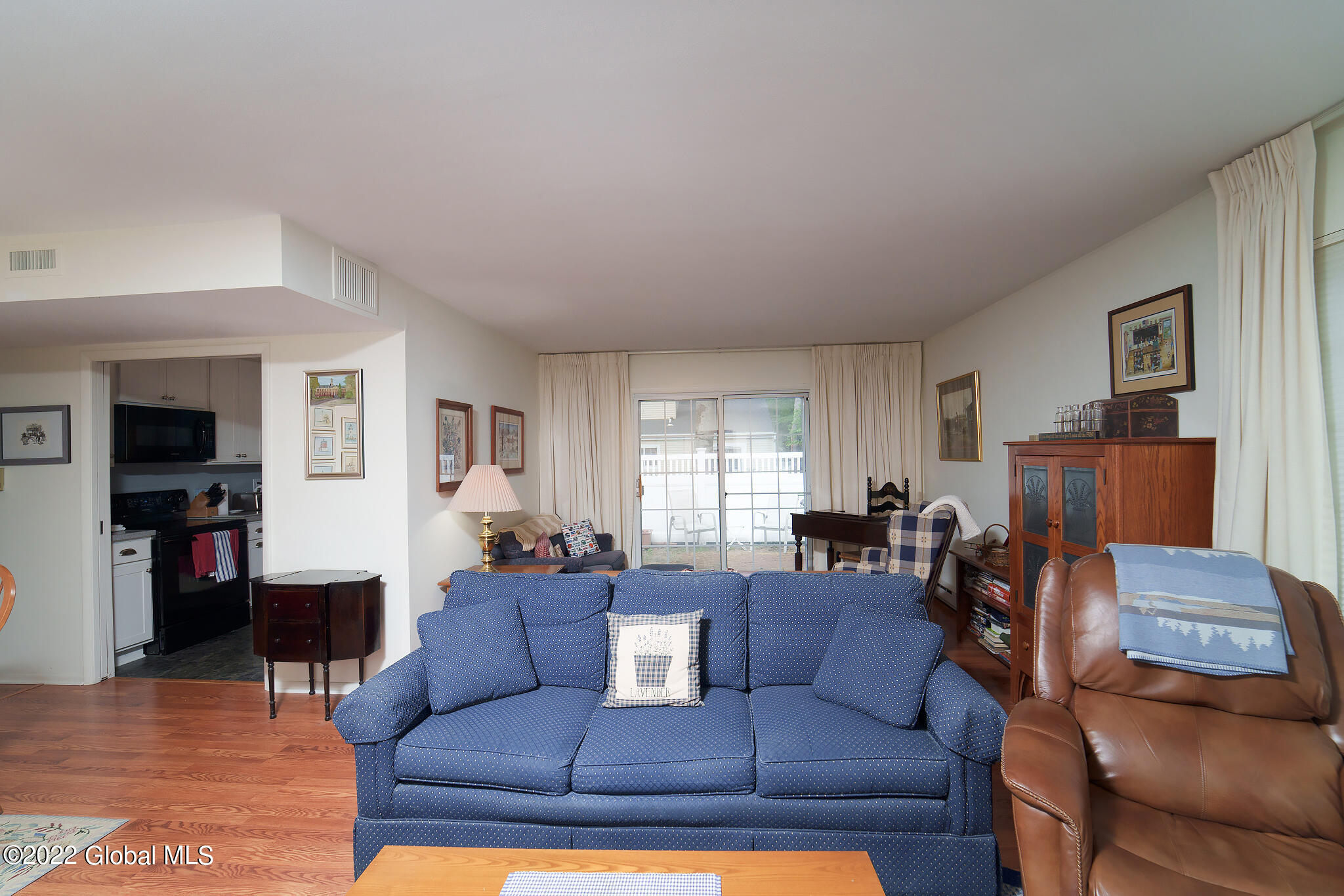 28 Chestnut Road Bethlehem, NY 12054 - Photo 8 of 30 C1A0DC1B-B747-4078-A62F-6BD05668F880