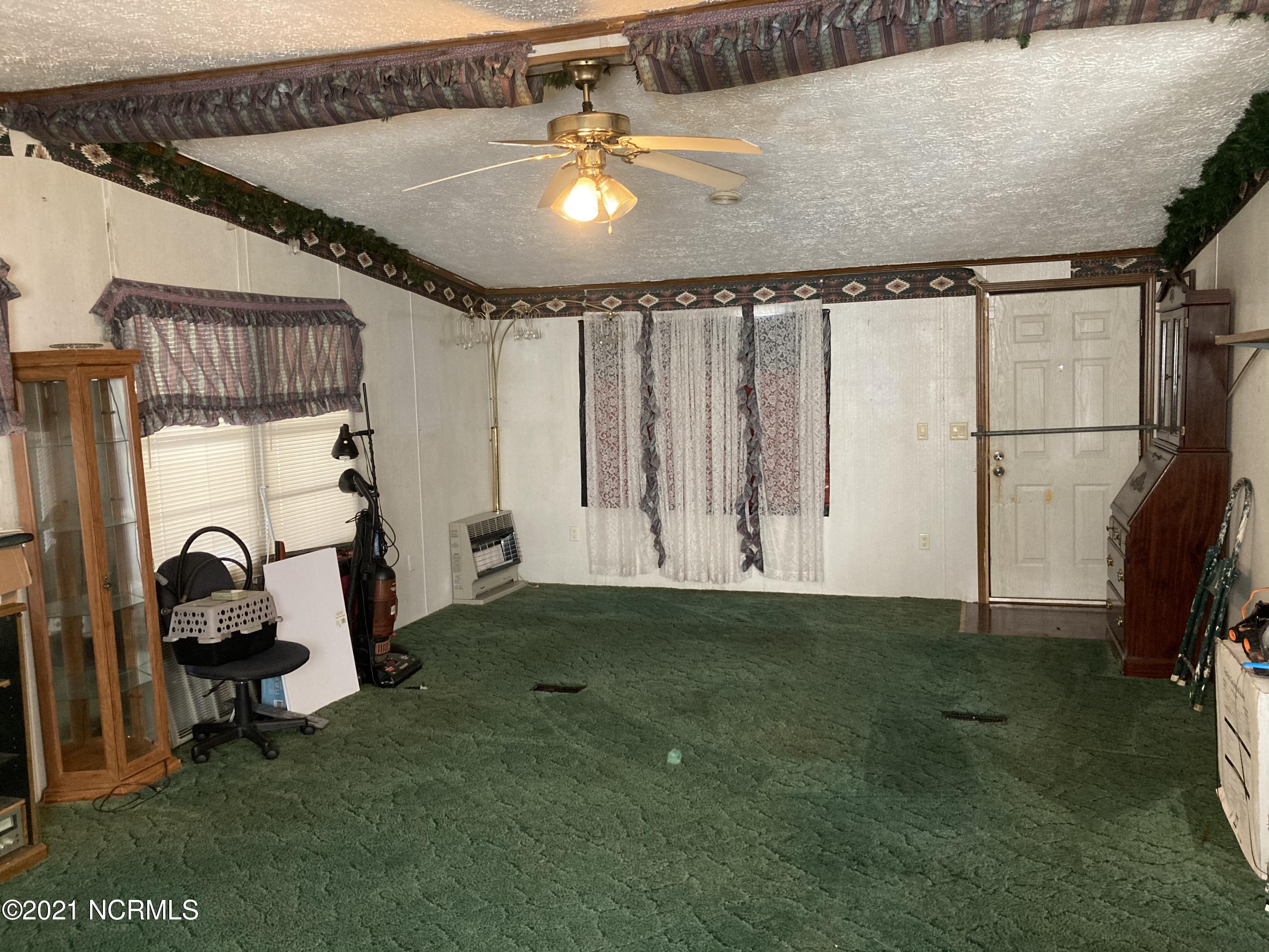 779 Beasley's Mill Road Warsaw, NC 28398 - Photo 3 of 11 F44180B7-FE70-4C42-86EE-F2543EB95B39