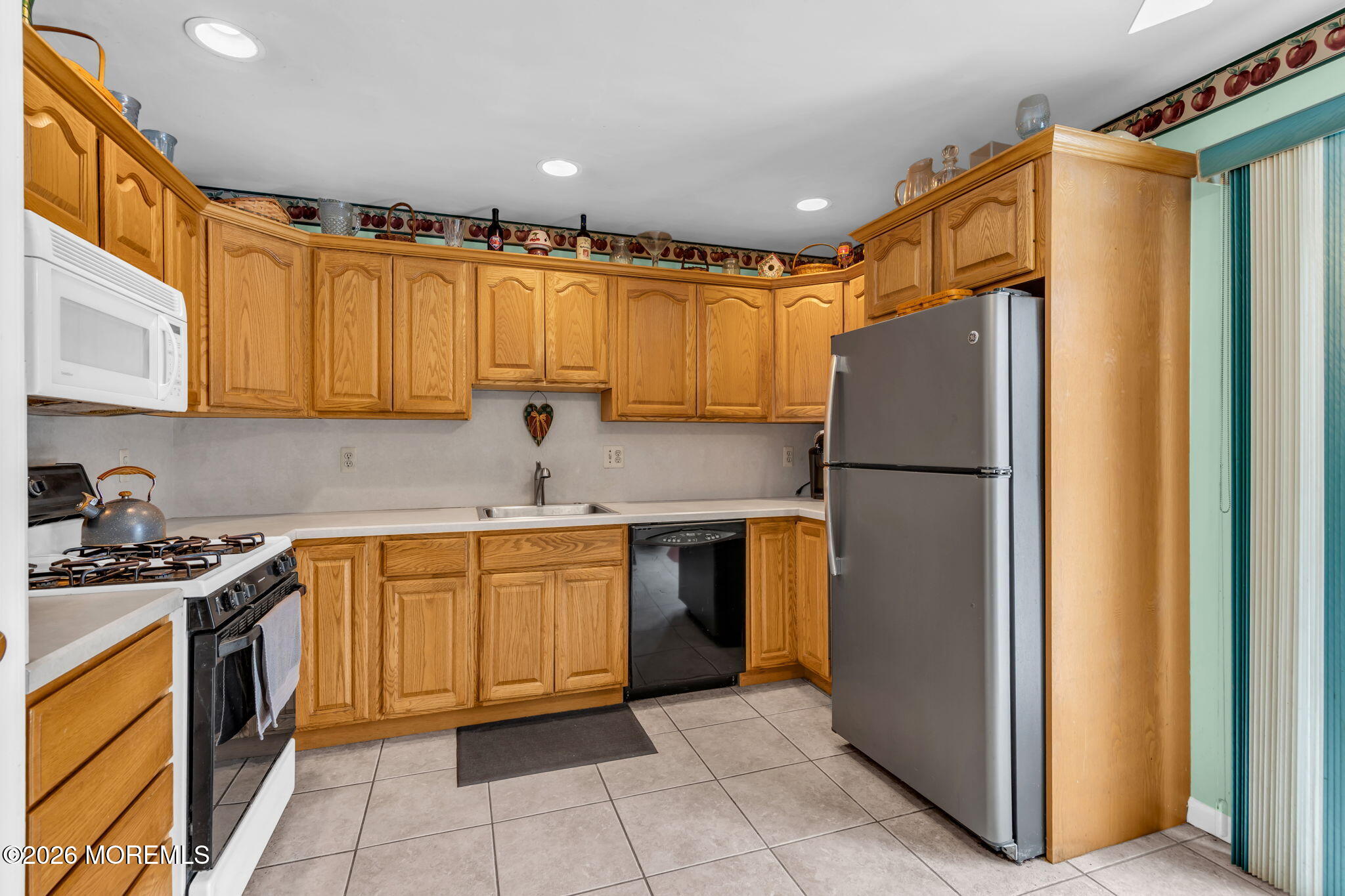 8 Trinity Place Jackson, NJ 08527 - Photo 9 of 41 17-web-or-mls-DSC07542