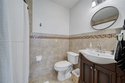 $1,495,000 | 10600 Southwest 80th Court, Miami, FL 33156