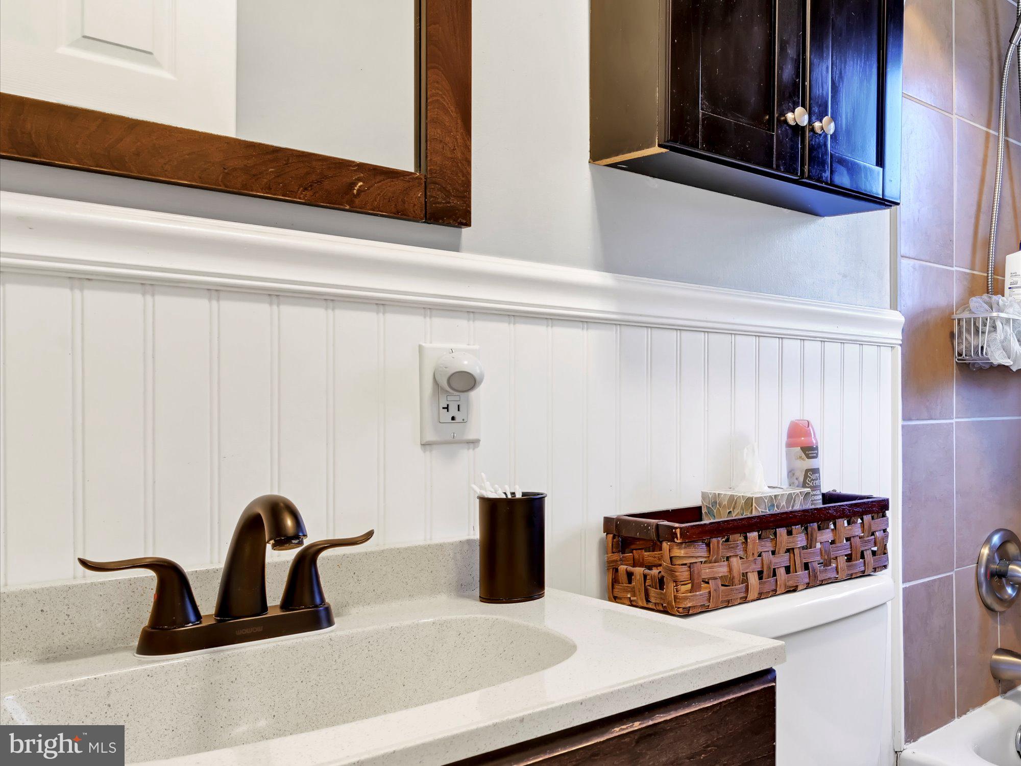 1827 Chesley Road York, PA 17403 - Photo 16 of 27 Bathroom