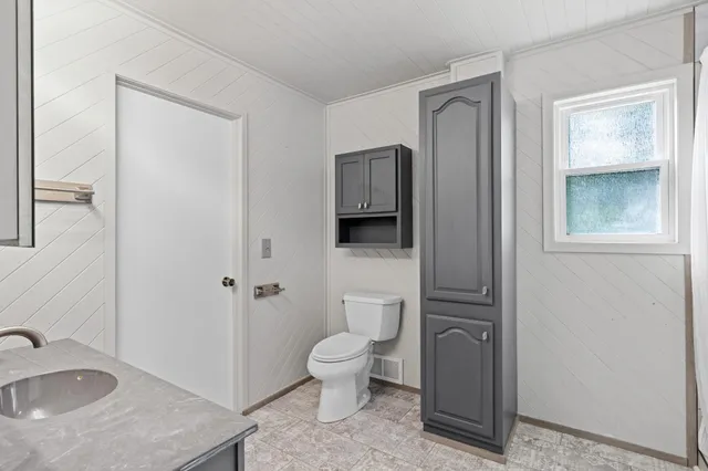 $329,900 | 2184 Floral Drive, White Bear Lake, MN 55110