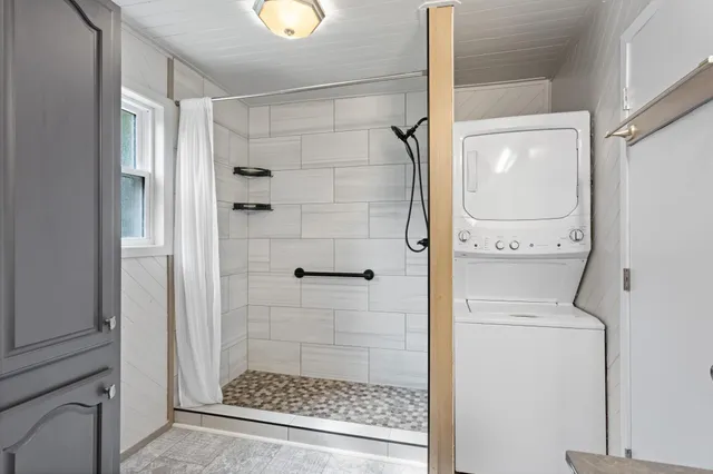 $329,900 | 2184 Floral Drive, White Bear Lake, MN 55110