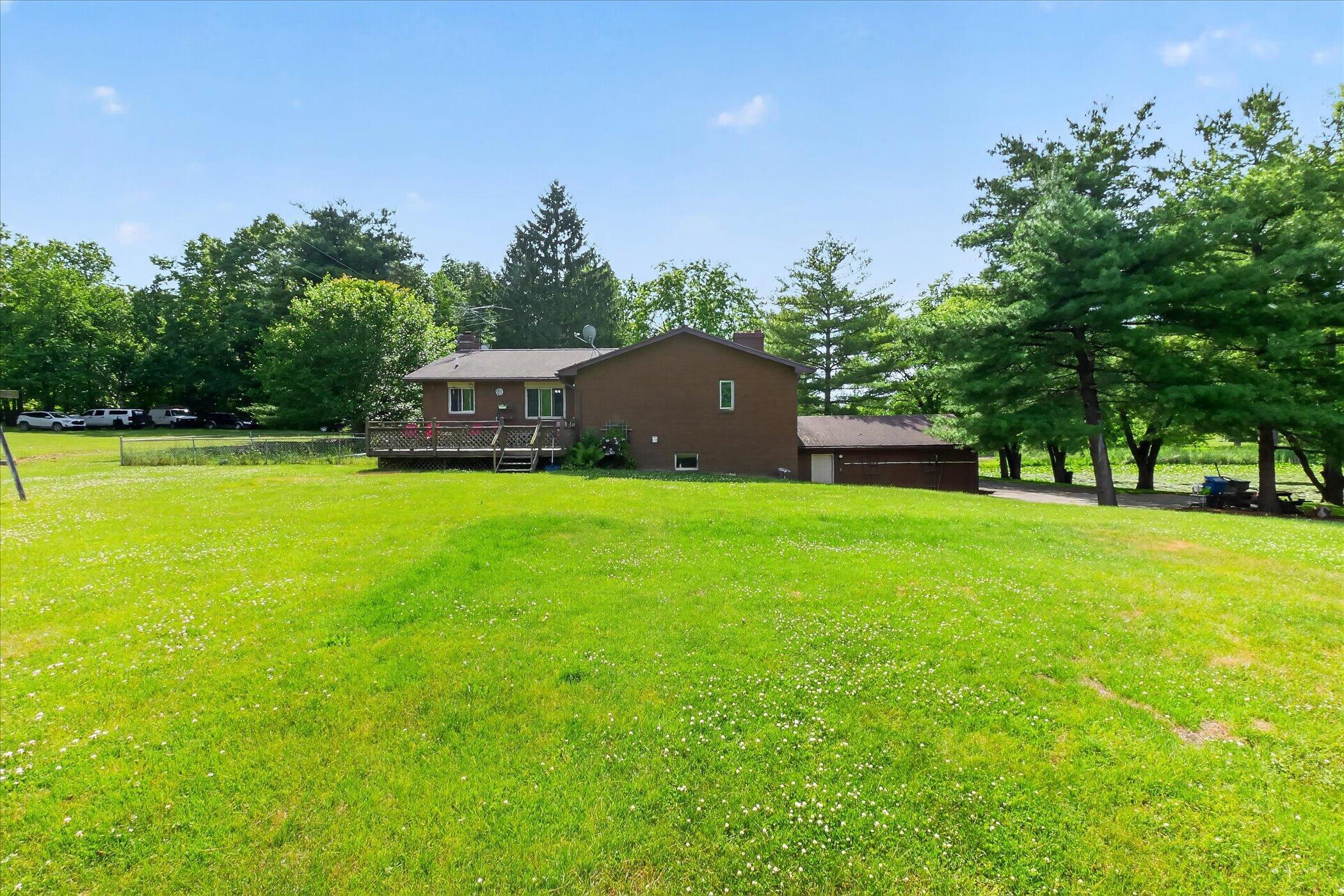 2717 Fishbeck Road Howell, MI 48843 - Photo 52 of 71 52-2717-Fishbeck-Rd-Howell-WindowStill