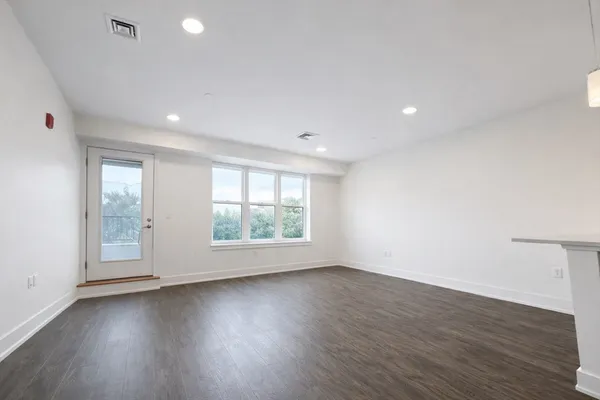 $4,250 | 20 Penniman Road, Unit 201, Boston, MA 02134