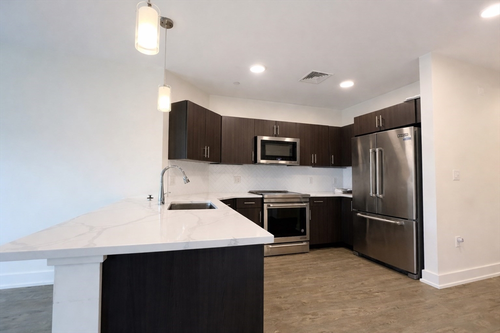 20 Penniman Road, Unit 201 Boston, MA 02134 - Photo 4 of 14