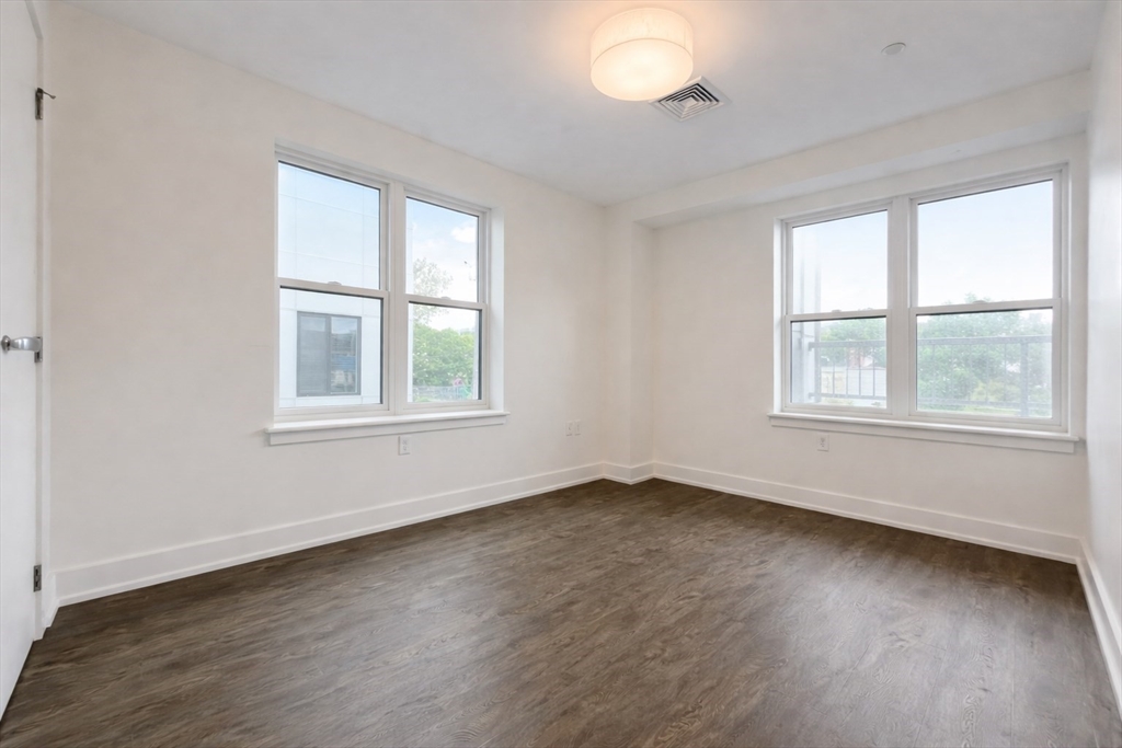 20 Penniman Road, Unit 201 Boston, MA 02134 - Photo 6 of 14