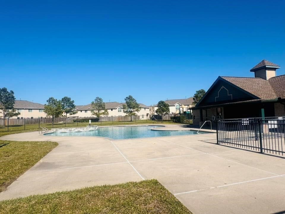 5103 Dartmoor Ridge Trail Houston, TX 77066 - Photo 45 of 47