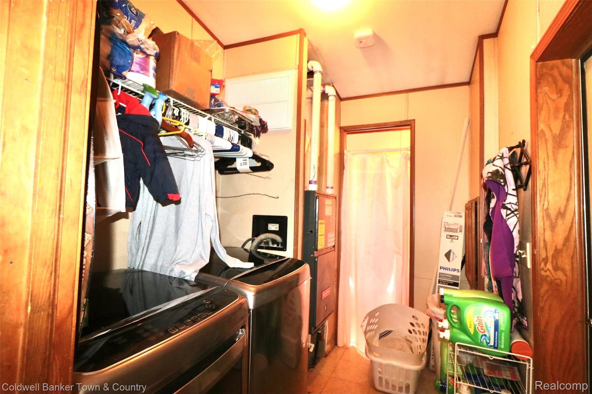 5353 Warner Road Fowlerville, MI 48836 - Photo 30 of 30 Laundry