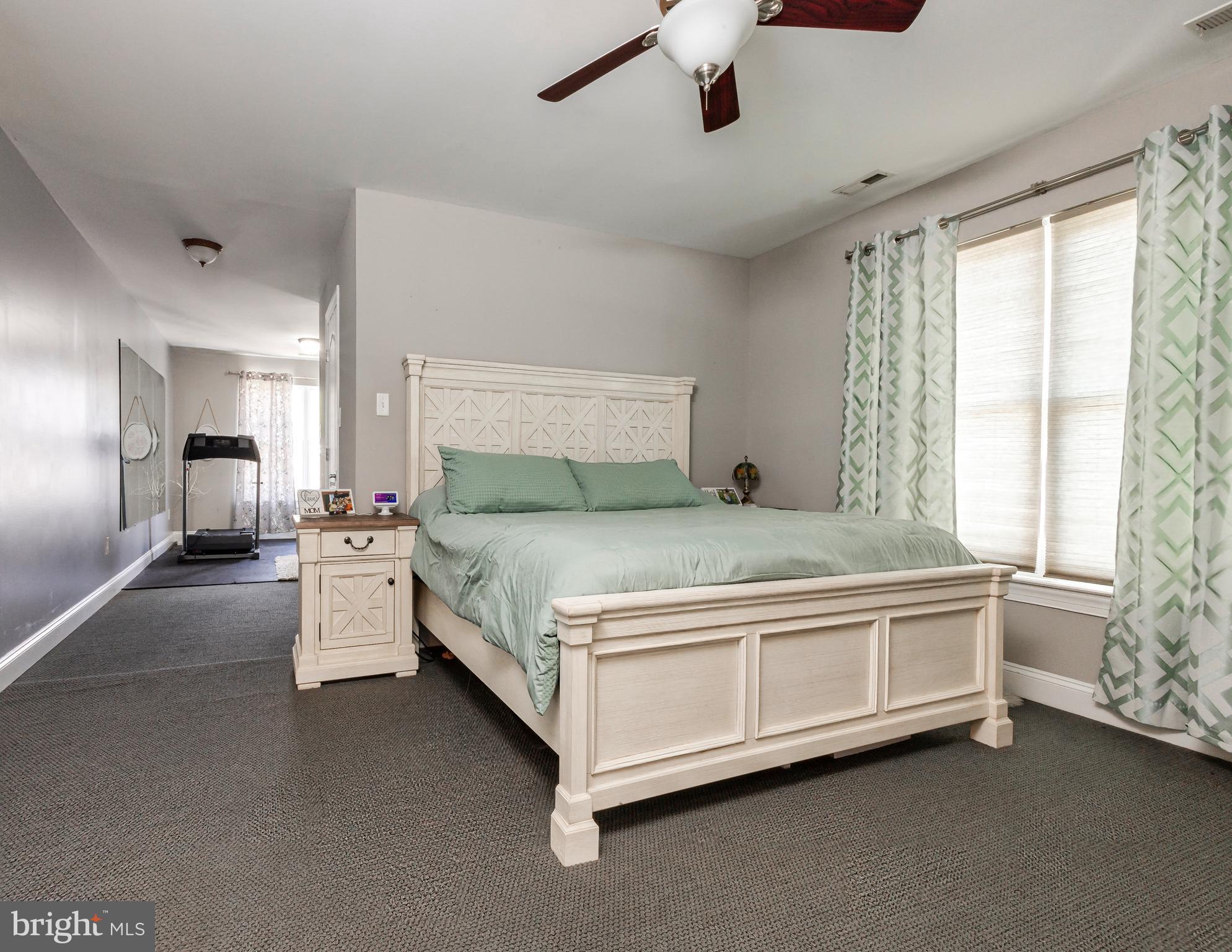 307 Patsy Court West Deptford, NJ 08066 - Photo 18 of 37