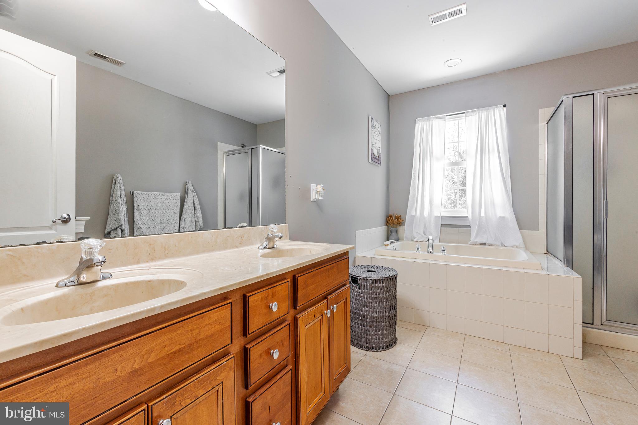 307 Patsy Court West Deptford, NJ 08066 - Photo 22 of 37