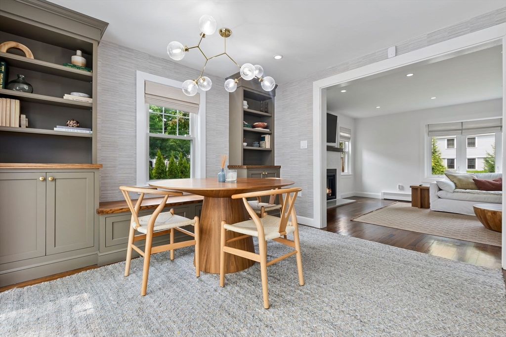 71 Sheffield Road Melrose, MA 02176 - Photo 8 of 36 Gallery Image 8