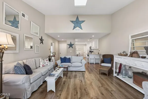 $599,000 | 26102 Village 26, Camarillo, CA 93012