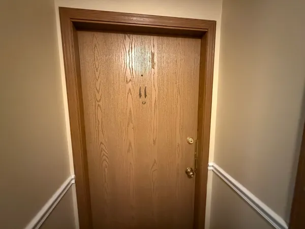 $152,000 | 15723 Peggy Lane, Unit 11, Oak Forest, IL 60452