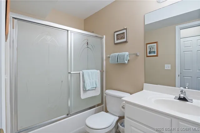 $320,000 | 686 Clearwater Drive, Unit 2C, Camdenton, MO 65020