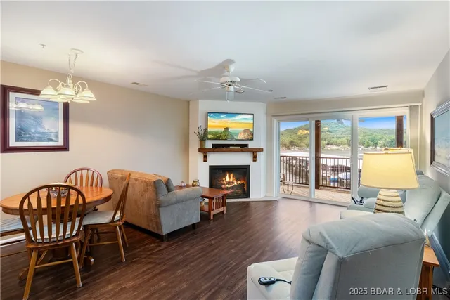 $320,000 | 686 Clearwater Drive, Unit 2C, Camdenton, MO 65020