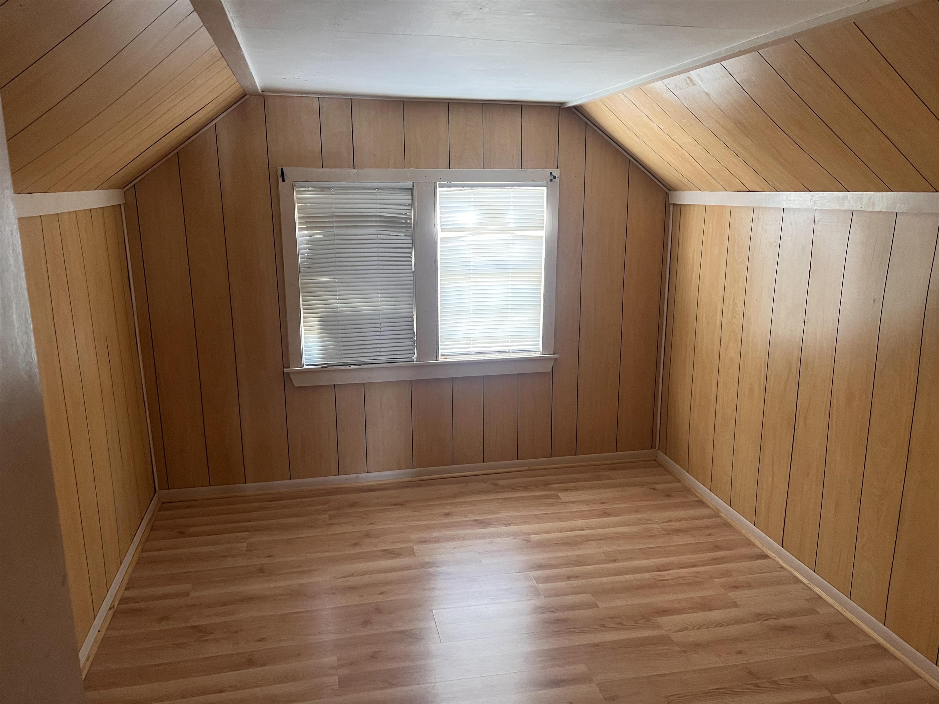 720 East Fulton Street Waupaca, WI 54981 - Photo 16 of 21