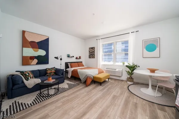 $1,800 | 44 Irvine Turner Boulevard, Unit 118, Newark, NJ 07103