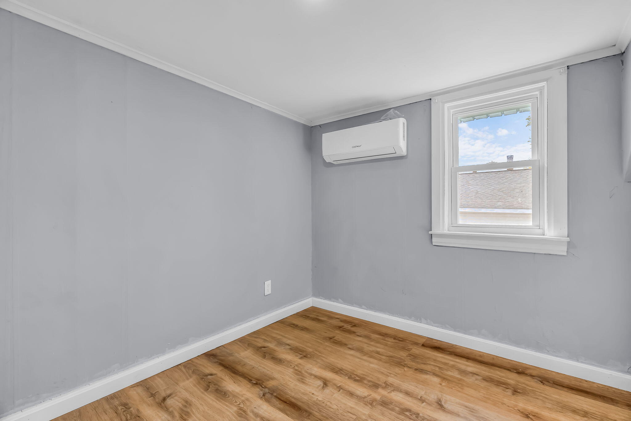 45 West Bates Street Lewiston, ME 04240 - Photo 16 of 52 11-web-or-mls-45-w-bates-st