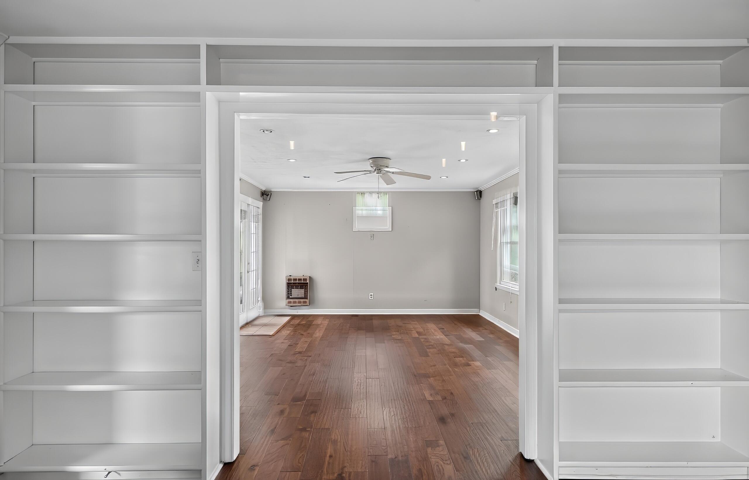 1009 Castleton Way Lexington, KY 40517 - Photo 28 of 57 131