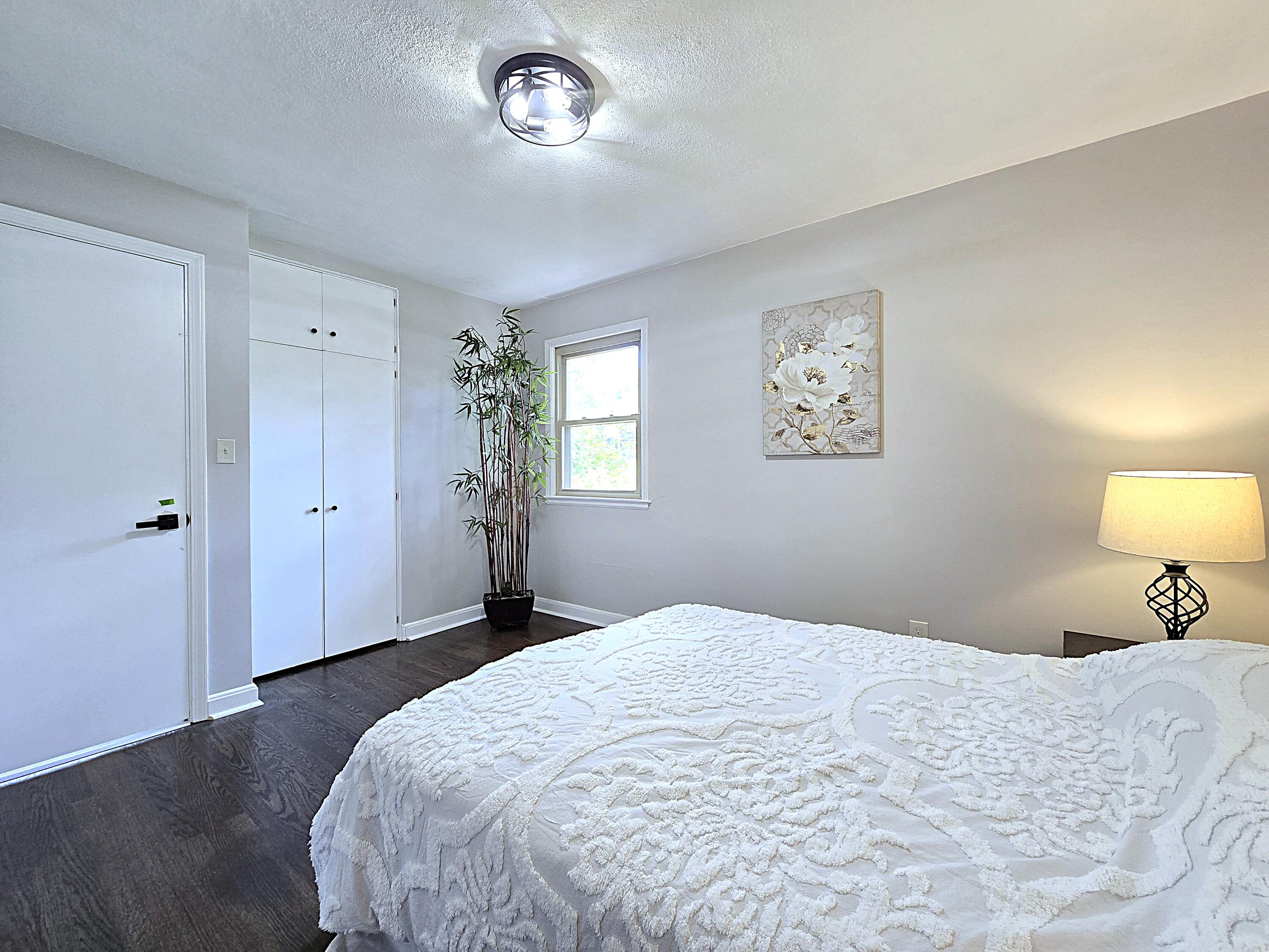N92-w29368 Center Oak Road Merton, WI 53029 - Photo 25 of 44 Bedroom 2