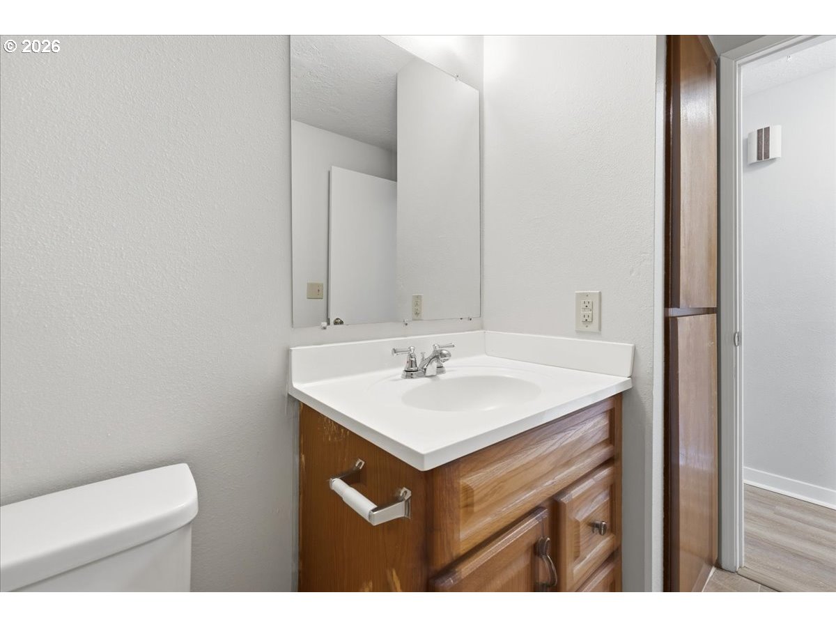 20865 Southwest Jay Street Beaverton, OR 97003 - Photo 16 of 27
