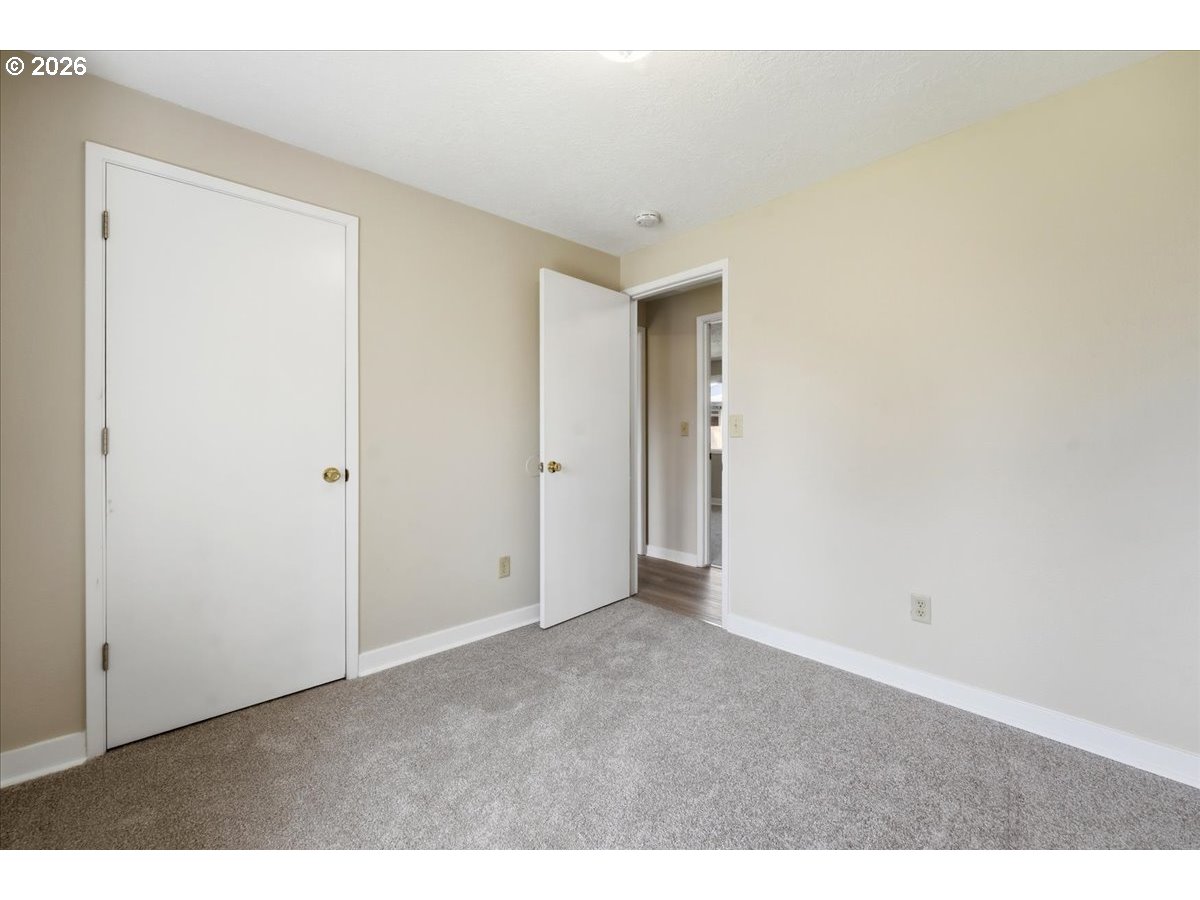 20865 Southwest Jay Street Beaverton, OR 97003 - Photo 18 of 27