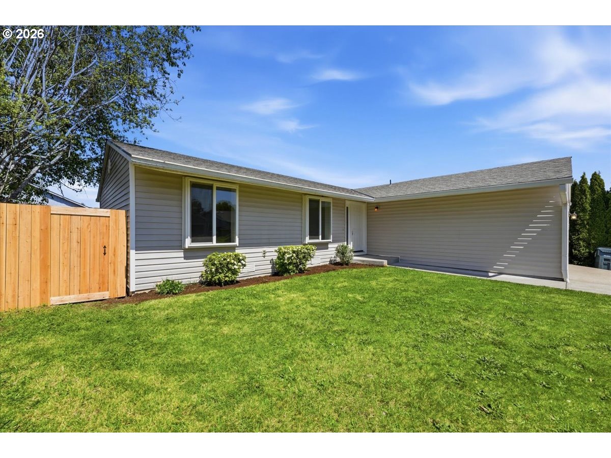 20865 Southwest Jay Street Beaverton, OR 97003 - Photo 2 of 27