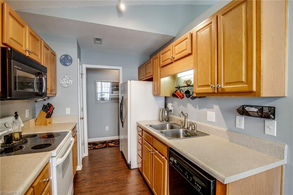 6058 Evans Mill Road High Point, NC 27265 - Photo 9 of 21 Gallery Image 9