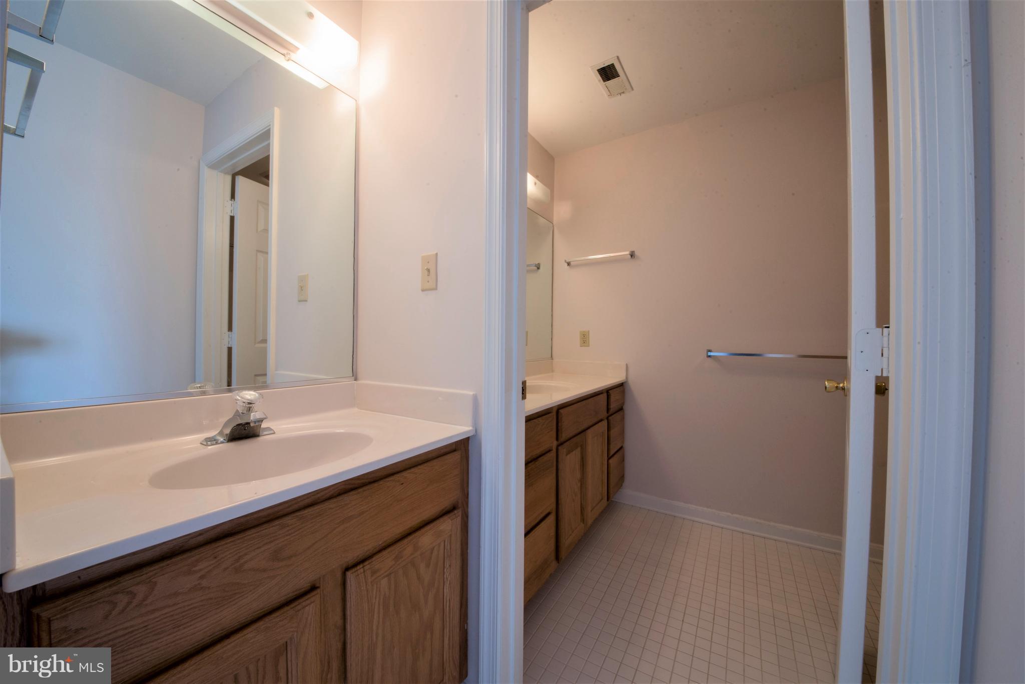 9447 River View Road Broomes Island, MD 20615 - Photo 19 of 20 Bath