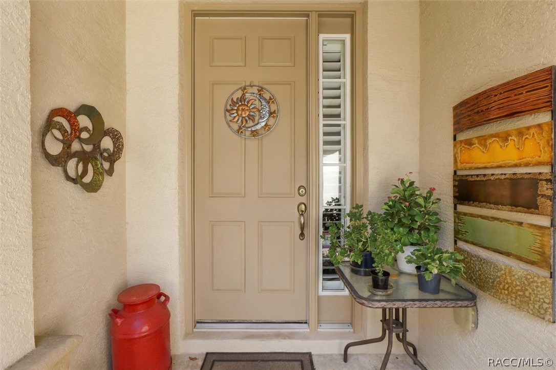1708 West Spring Meadow Loop Lecanto, FL 34461 - Photo 2 of 44 Gallery Image 2